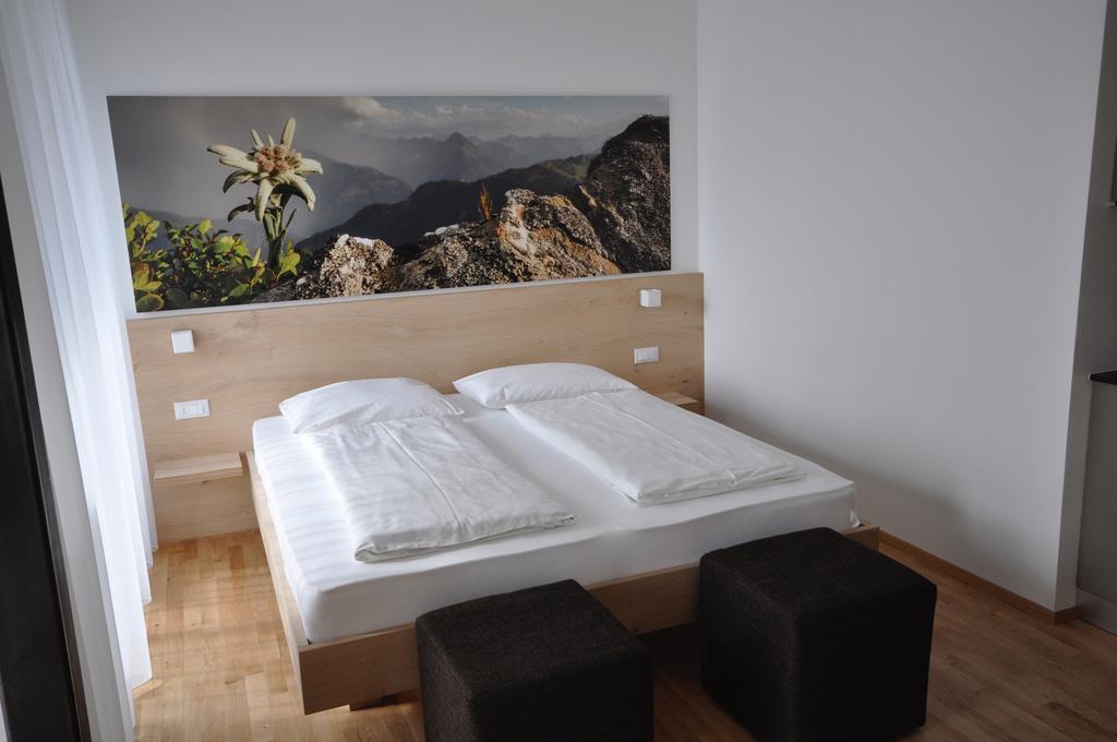 Alpenchalet Apartments Парчинес Екстер'єр фото